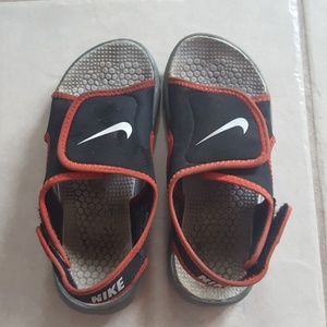 Nike sandles
